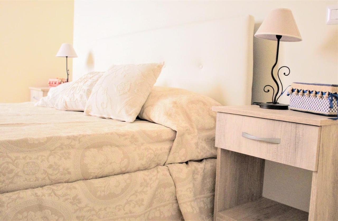 レッチェ Dimora Vico Dei Nohi Bed & Breakfast エクステリア 写真