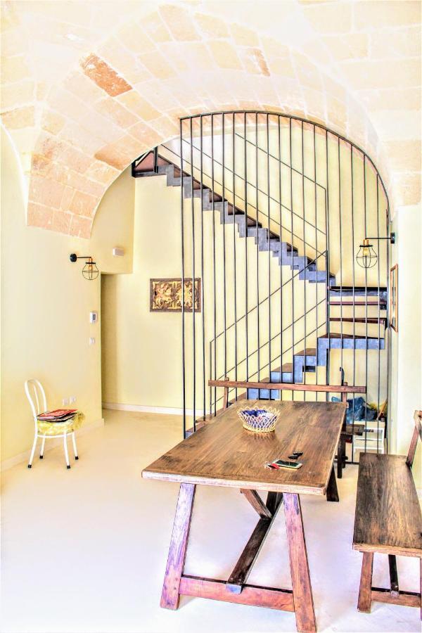 レッチェ Dimora Vico Dei Nohi Bed & Breakfast エクステリア 写真
